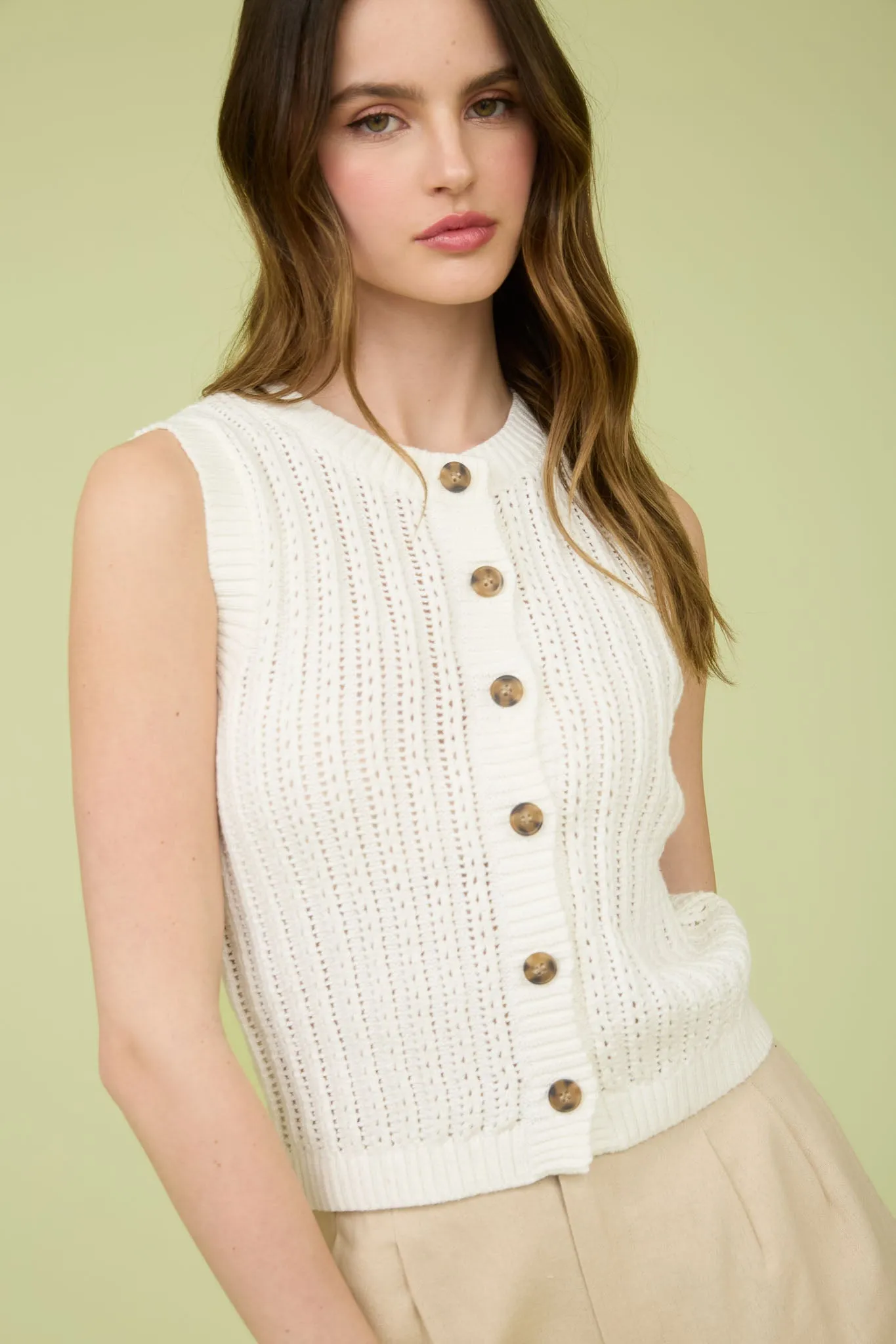 CREW NECK BUTTON DOWN SLEEVELESS KNIT CARDIGAN