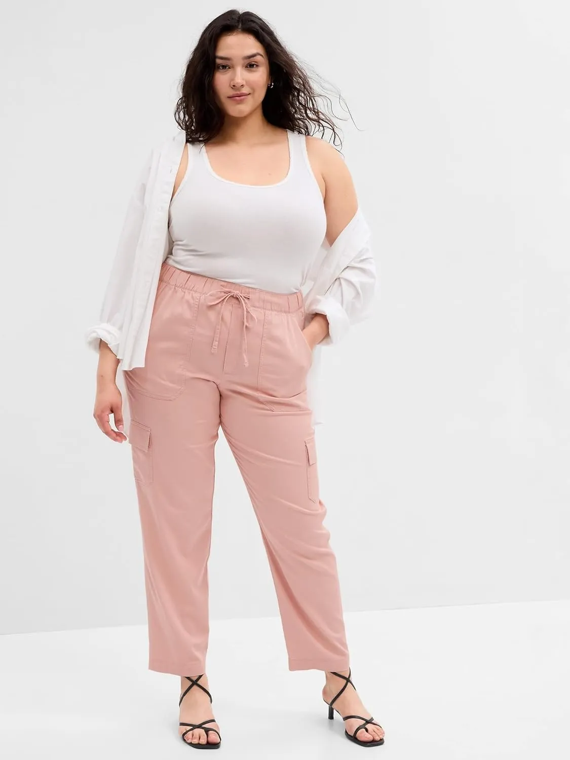 GAP Women's Easy Cargo Pant