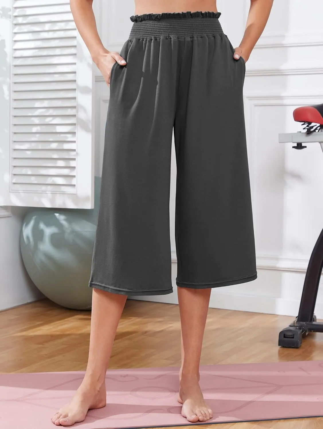 iChunhua Wide Leg Capri Yoga Pants for Women Loose Summer Ruffles High Rise Cropped Bottom with Pockets