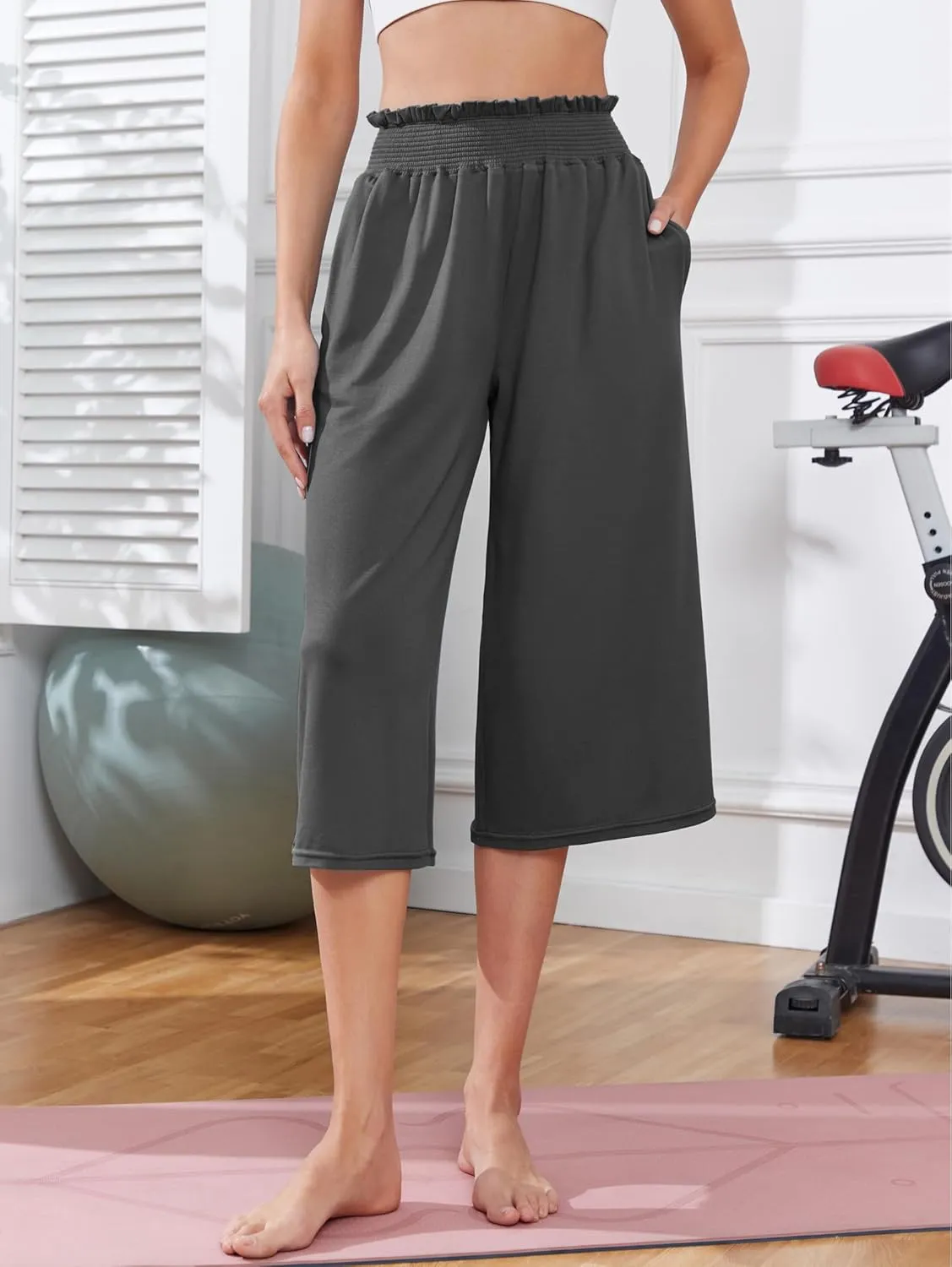 iChunhua Wide Leg Capri Yoga Pants for Women Loose Summer Ruffles High Rise Cropped Bottom with Pockets