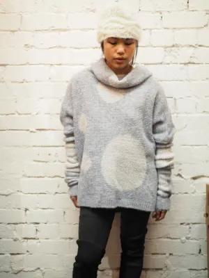 Over size spot sweater (alpaca) Denim blue / snow spot
