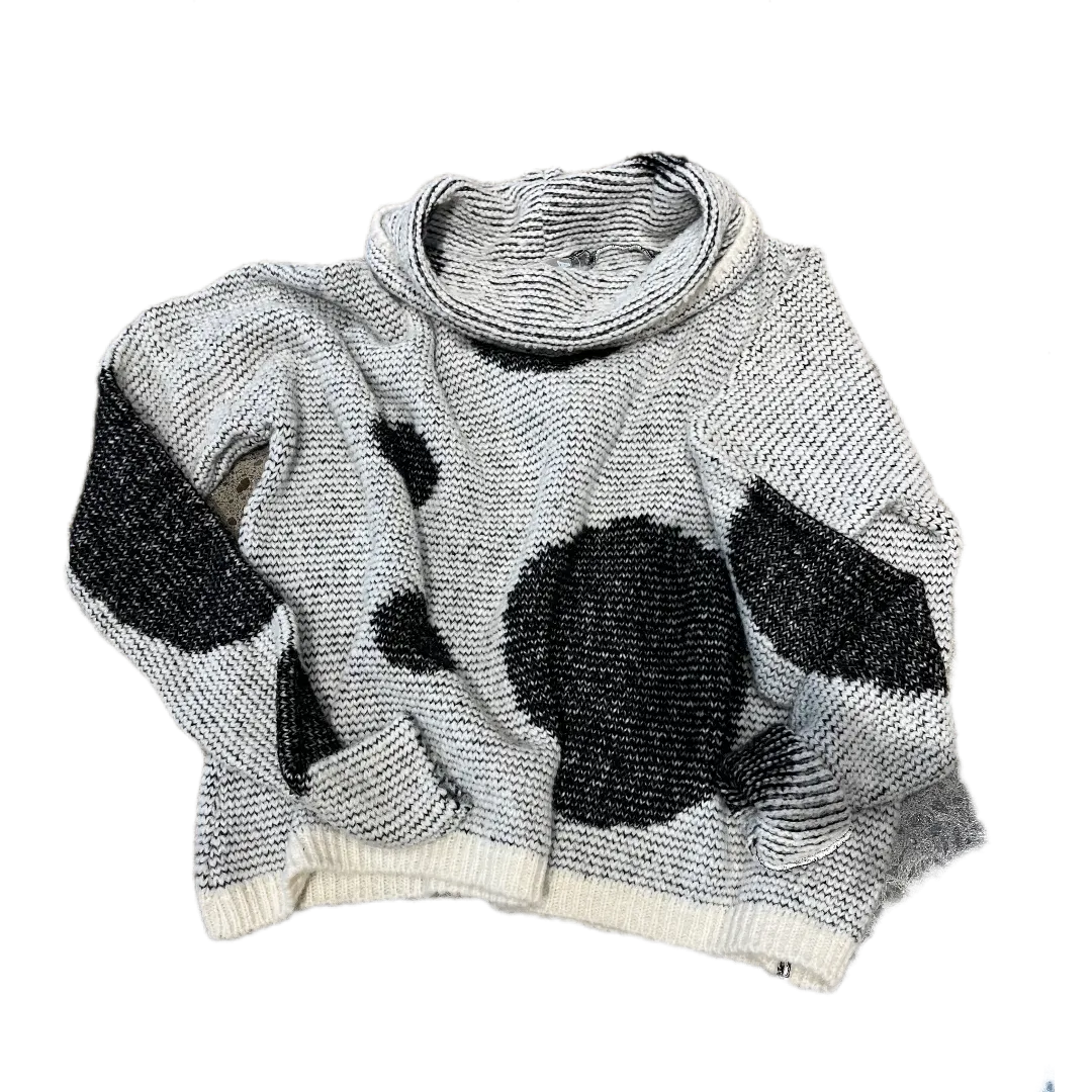 Oversize alpaca spot sweater-White/Black spot