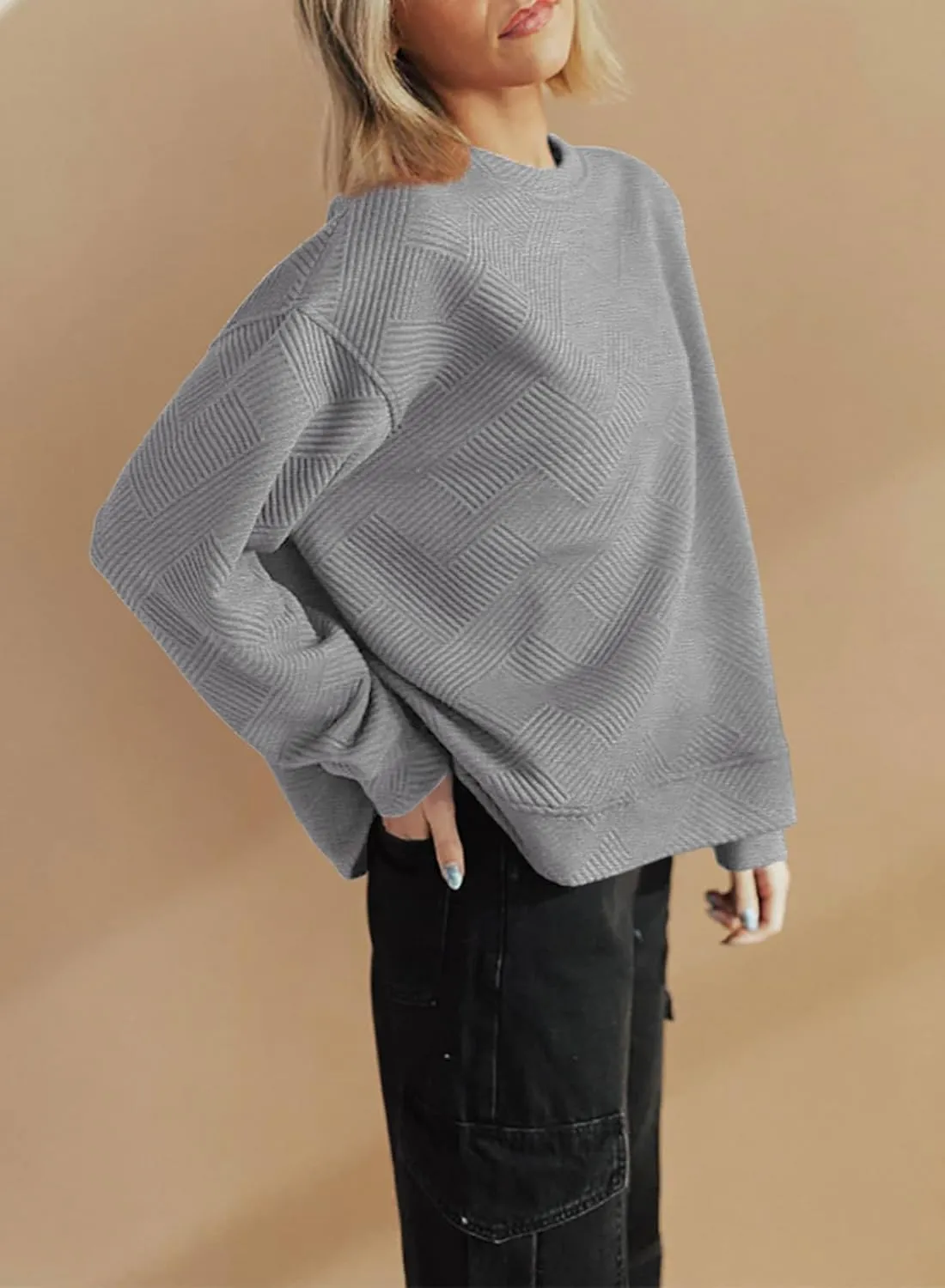 SHEWIN Womens Oversized Sweatshirt Fall Fashion 2024 Long Sleeve Tops Casual Crewneck Sweatshirts with Pockets