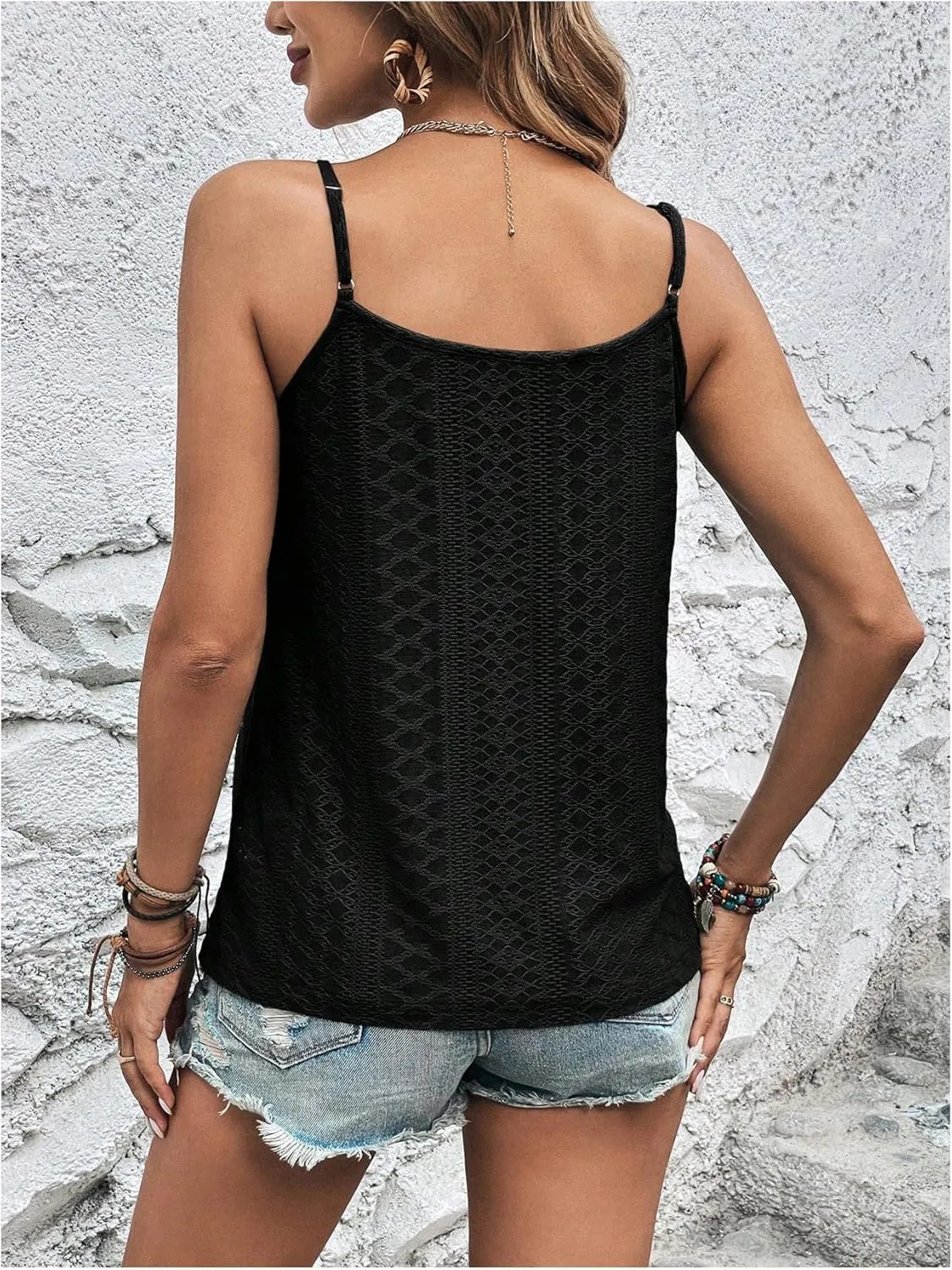 SOLY HUX Women's Contrast Lace Cami Top V Neck Spaghetti Strap Eyelet Embroidery Tops