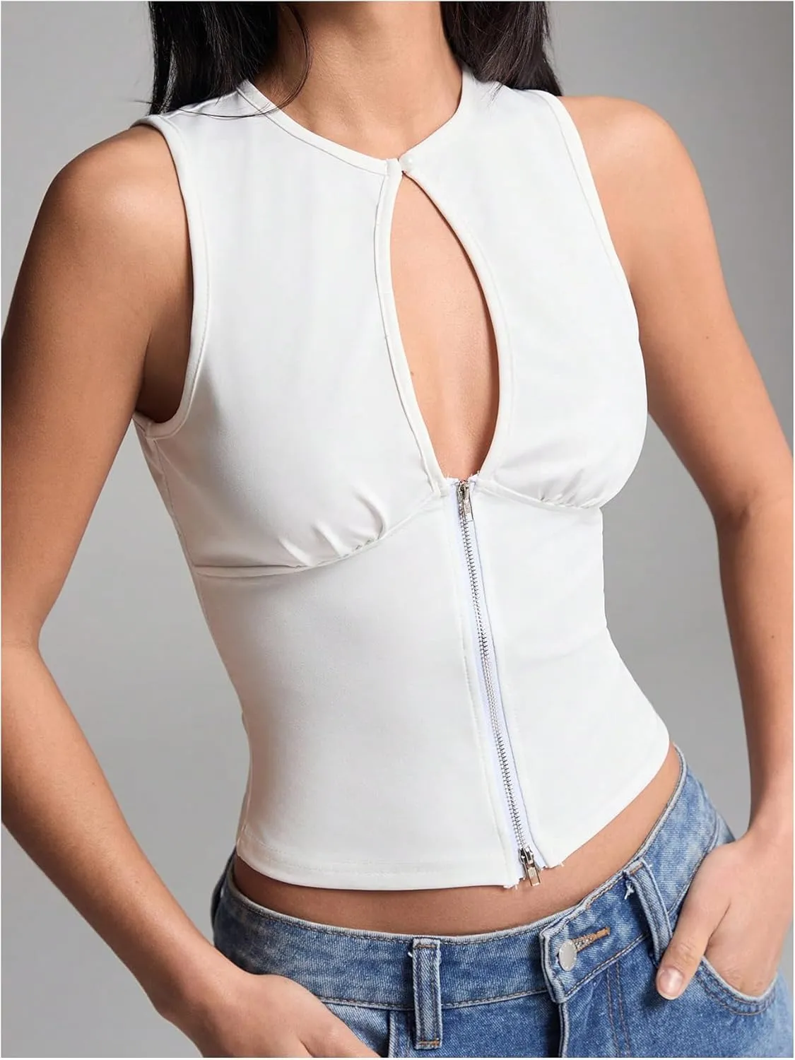 SOLY HUX Women's Cut Out Half Zip Tank Top Sleeveless Crew Neck Y2k Going Out Crop Tops