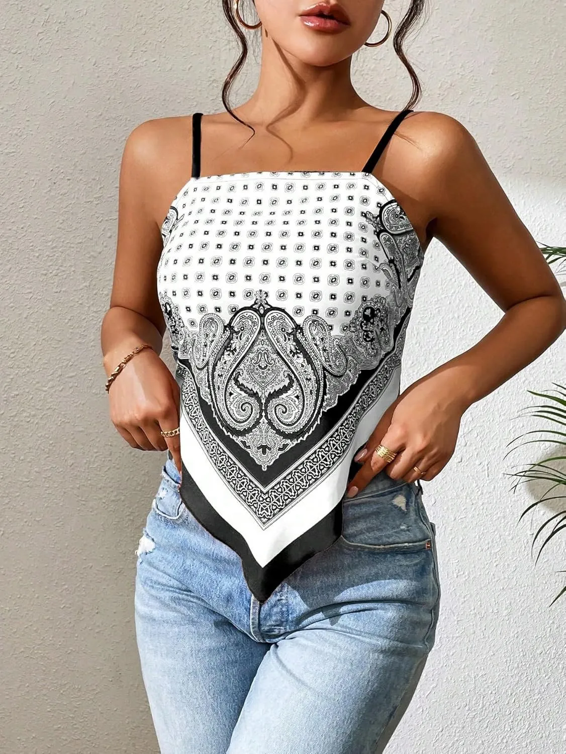 SOLY HUX Women's Paisley Print Bandana Hem Cami Top Spaghetti Strap Tie Back Summer Tops