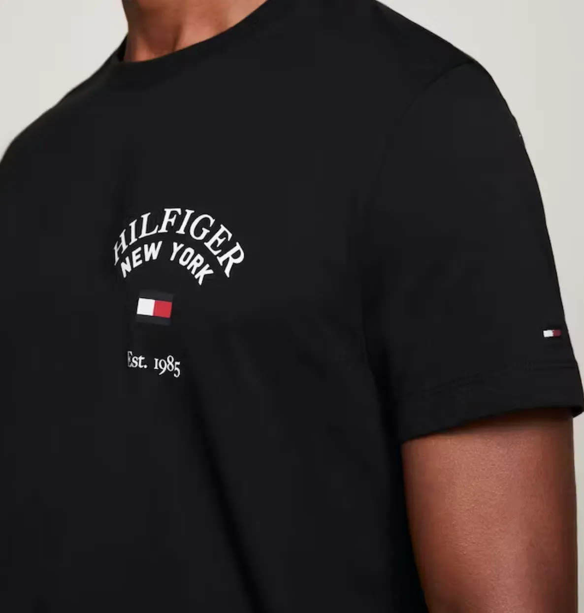 Tommy Hilfiger Arched Varsity Tee