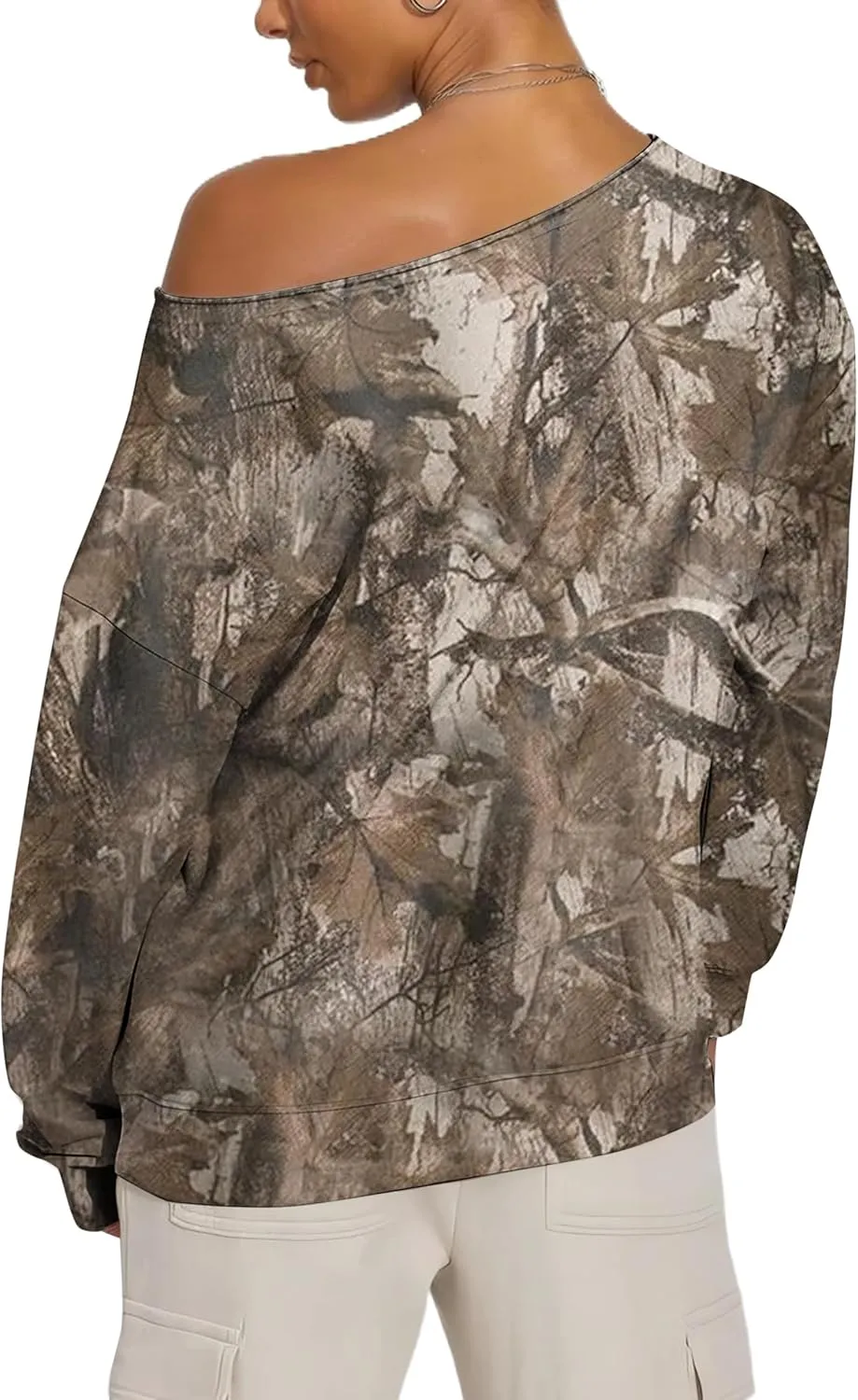 Women Off the Shoulder Camo Crewneck Sweatshirt Oversized Maple Leaf Graphic Print Sweatshirts Fleece Pullover Tops