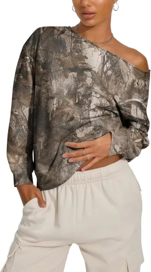 Women Off the Shoulder Camo Crewneck Sweatshirt Oversized Maple Leaf Graphic Print Sweatshirts Fleece Pullover Tops